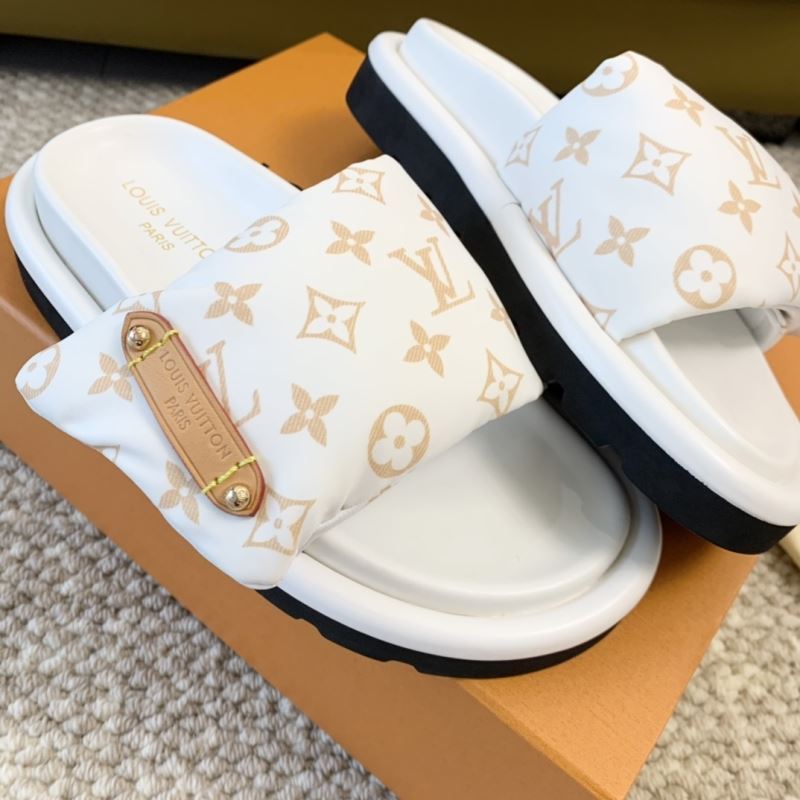 Louis Vuitton Slippers